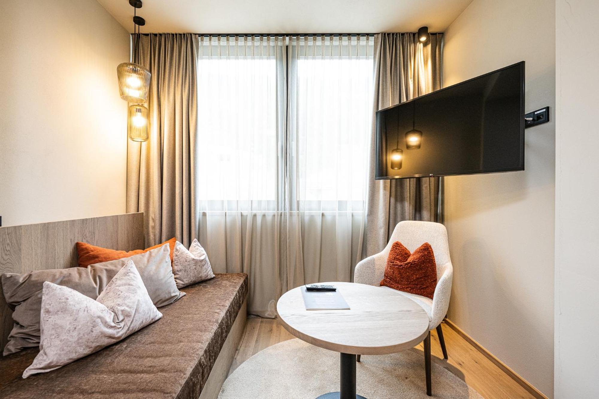 Hotel Loewe Dolomites San Candido Exteriér fotografie