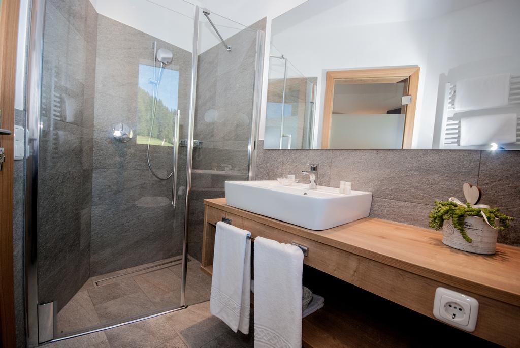 Hotel Loewe Dolomites San Candido Exteriér fotografie