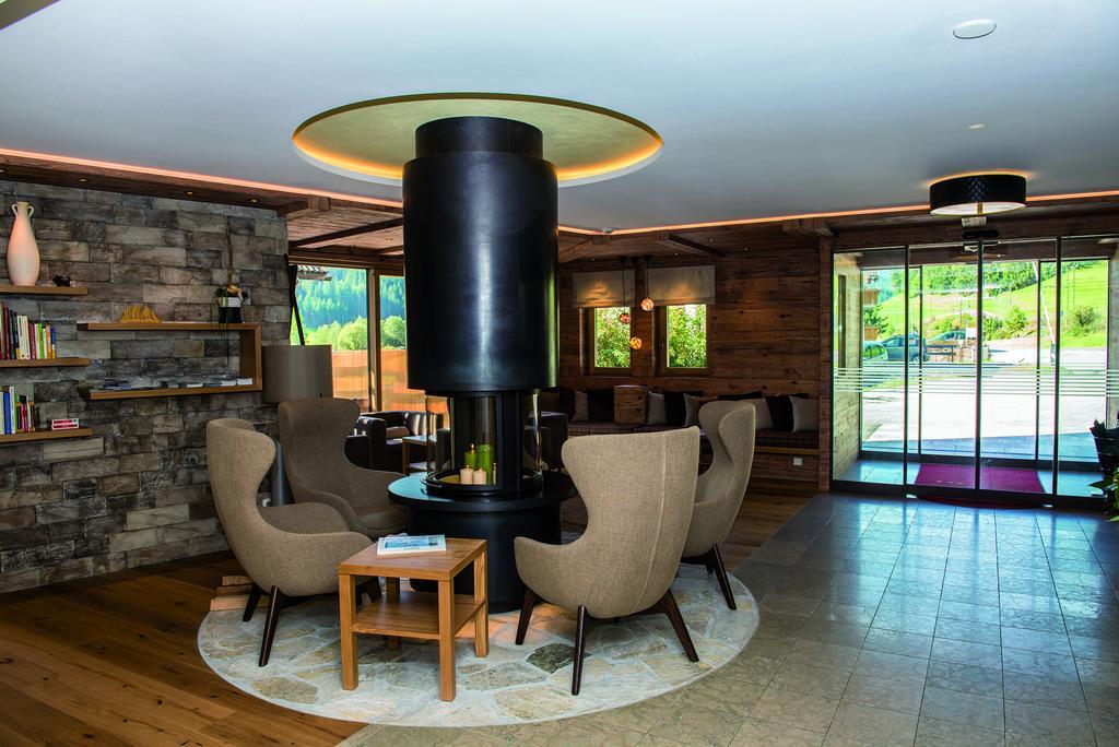 Hotel Loewe Dolomites San Candido Exteriér fotografie