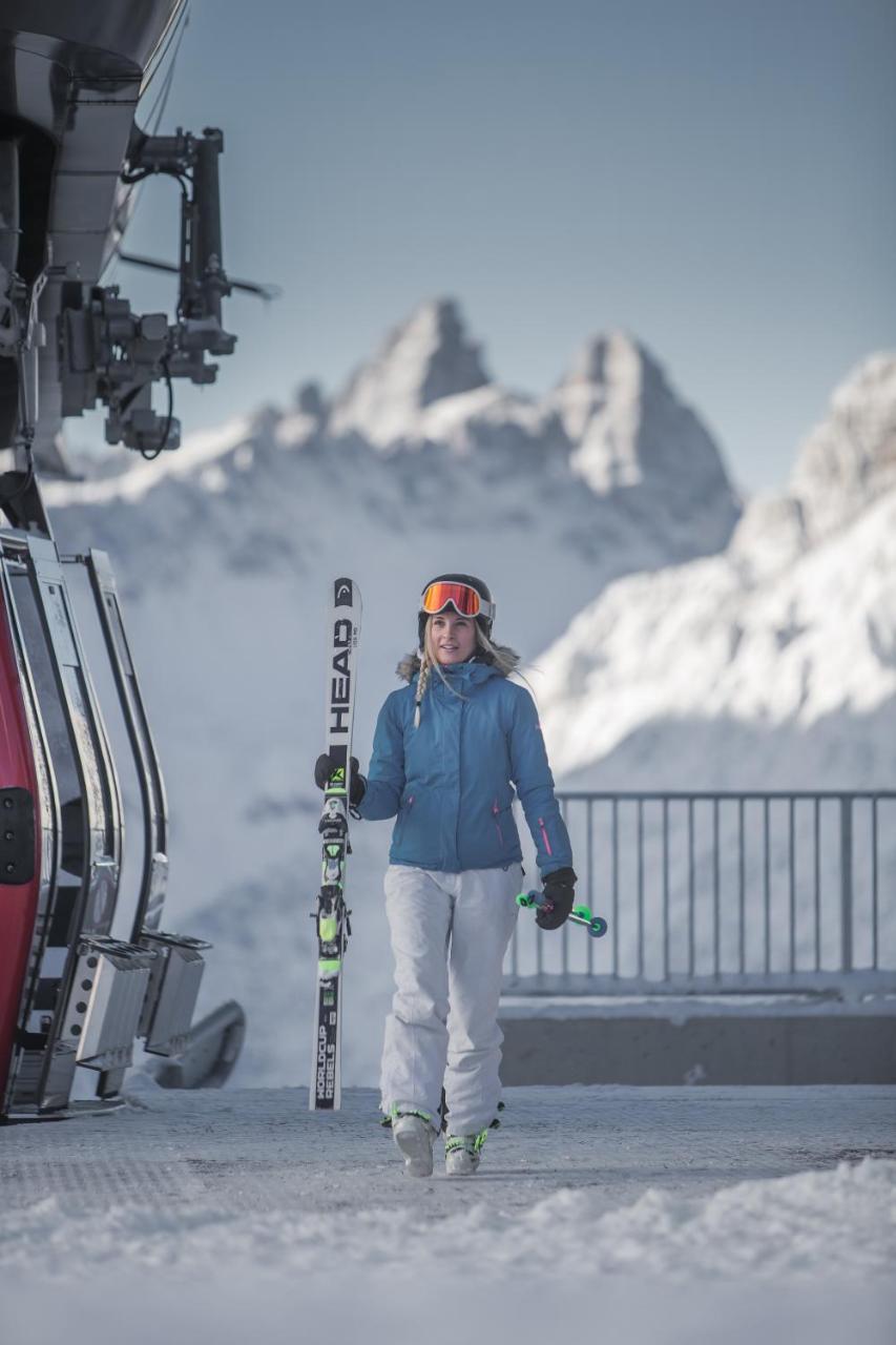 Hotel Loewe Dolomites San Candido Exteriér fotografie