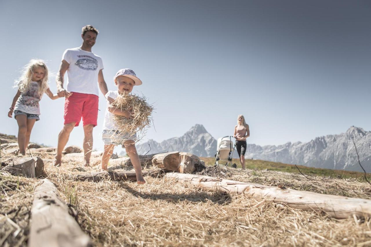 Hotel Loewe Dolomites San Candido Exteriér fotografie